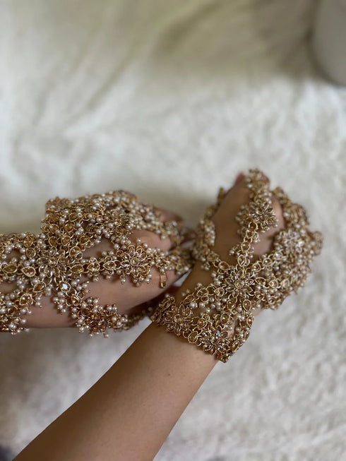 Zircon Blossom 5-Ring Anja Set
